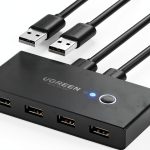 UGREEN USB 4-Port Switch Box 2-In-4-Out 5V Gold Contact Plug-In Black-0